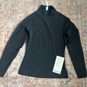 Lululemon Coastline Rash Guard NWT